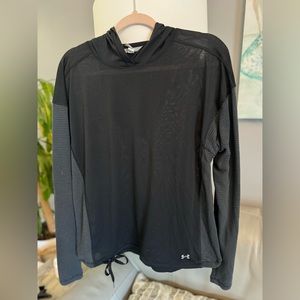 Under Armour Long Sleeve with hood